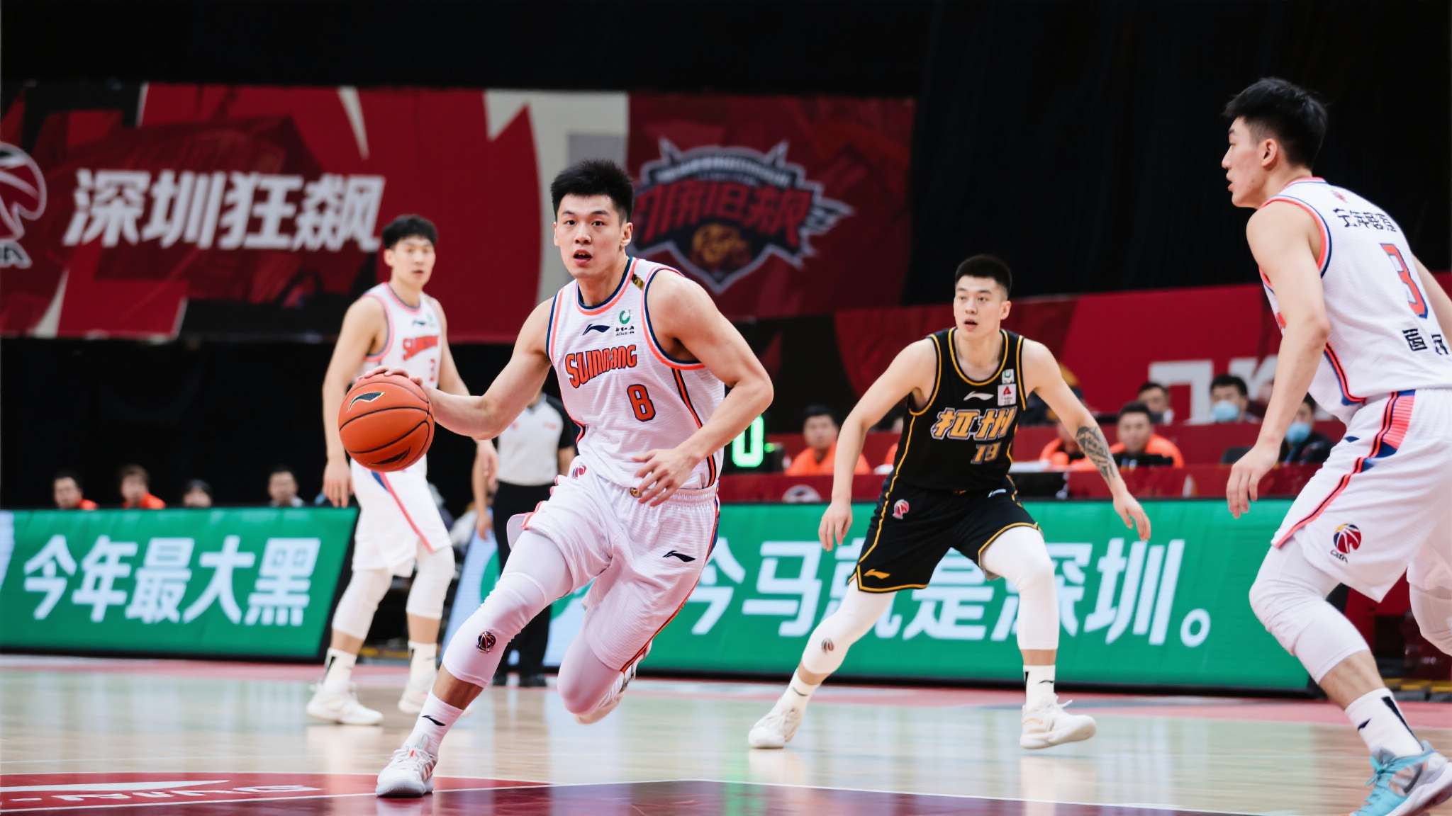 CBA最新排名：北京绝杀广东赢下卡位战 深圳战绩狂飙 2队锁定季后赛